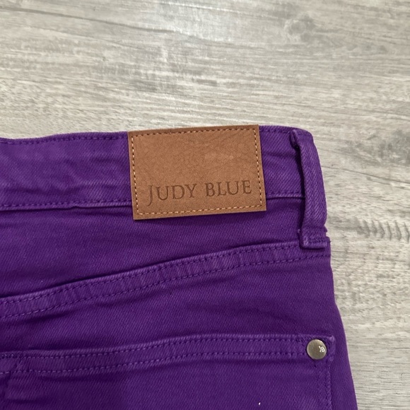 The Sydney from Judy Blue High-Rise Tummy Control Garment Dyed Denim Shorts SzXL - Picture 6 of 9